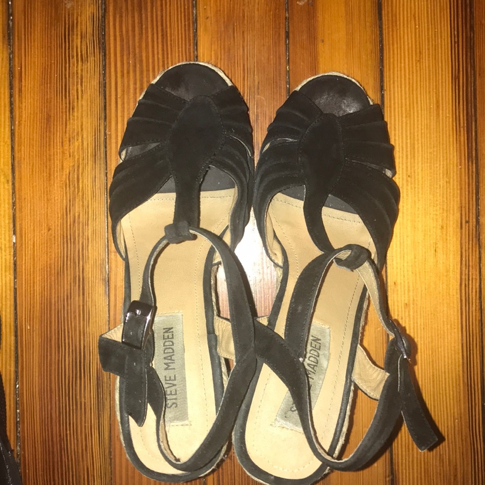 Ladies shoes